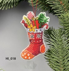 Набор для вышивки новогодней игрушки Подарки Кольорова НІ_18