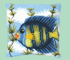 Набор для вышивки подушки крестиком Рыбка Чарiвна мить (Чаривна мить) РТ-110