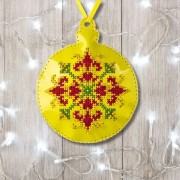 Набір для вишивки нитками на штучній шкірі Волшебная Страна Ялинкова іграшка - Кулька FLHL-074 Жовтий