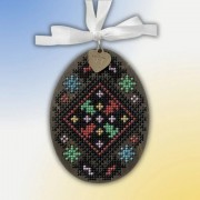 Набор для вышивки нитками на деревянной основе Wonderland Crafts Писанка. Тернопольская область FLW-103