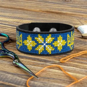Набір для вишивання нитками на штучній шкірі Волшебная страна Браслет FLHL-056