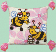 Набор для вышивки подушки крестиком Веселые пчелки
