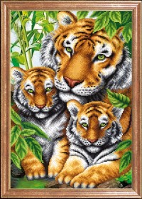 Схема вышивки бисером на габардине Тигрица с тигрятами