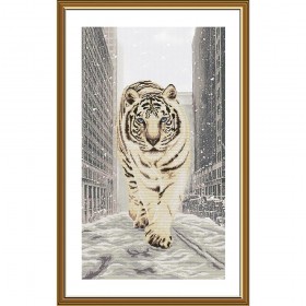Набор для вышивки нитками на канве с фоновым изображением Снежный тигр