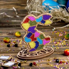 Набор для вышивки бисером по дереву Разноцветный кролик Волшебная страна FLK-547