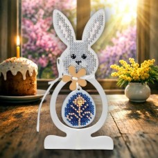 Набор для вышивки бисером на пластиковой основе Wonderland Crafts Весенний зайчик FLPL-113 Волшебная страна FLPL-113