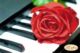 Рисунок на ткани для вышивки бисером Пианино и роза